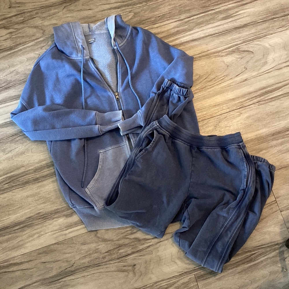 Aerie Sweatshirt Sweatpant Set Bundle XXS